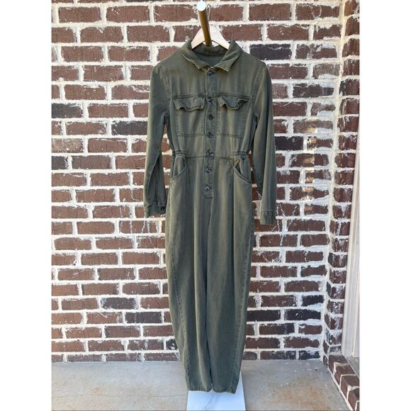 a.n.a Women’s Tencel Cargo Utility Army Green Denim Jumpsuit Size Small - Picture 1 of 5